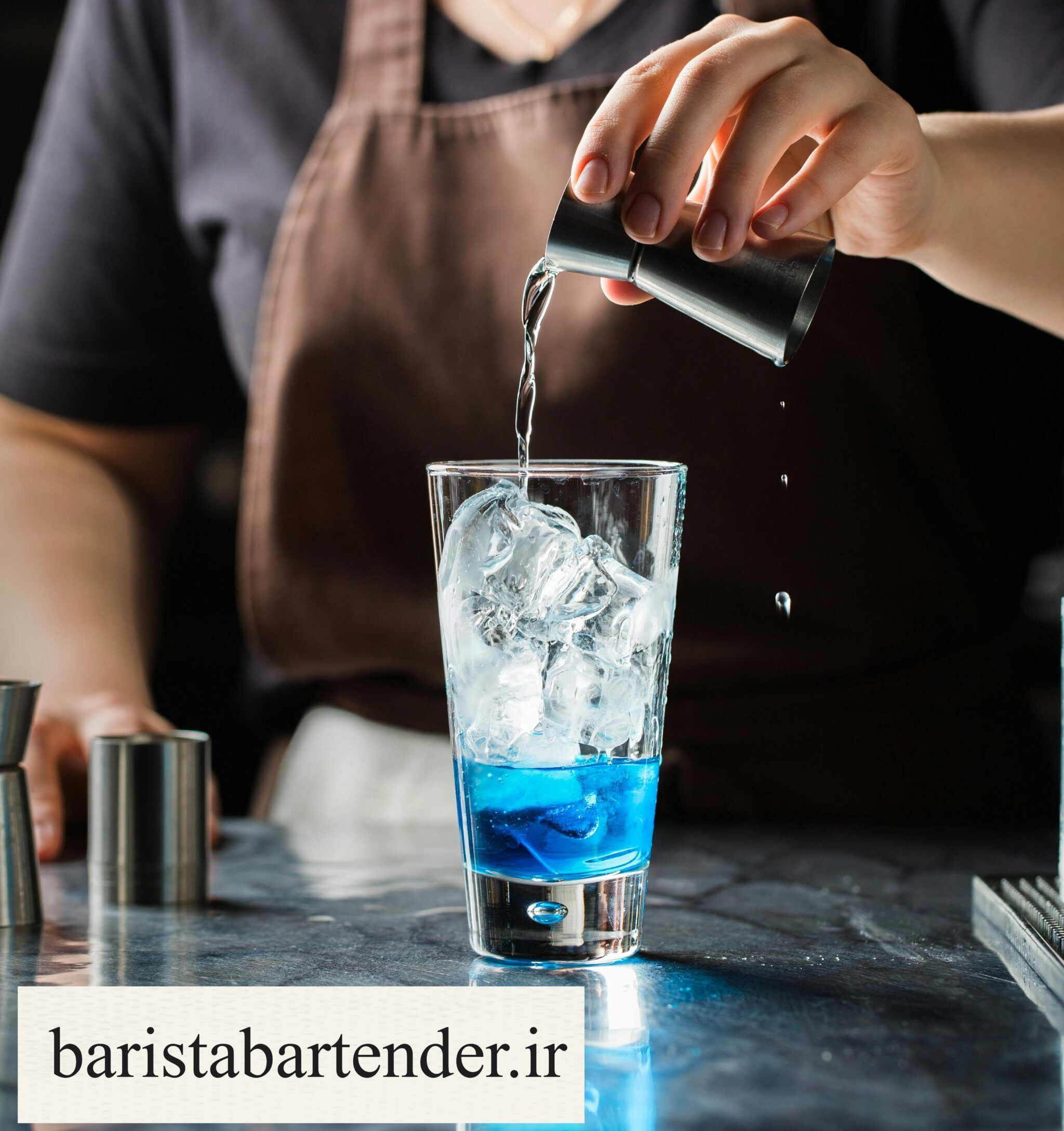 متدهای سرو نوشیدنی/راهنمای کامل /آموزش بارتندری 22 متد بیلد بار سرد بارتندر